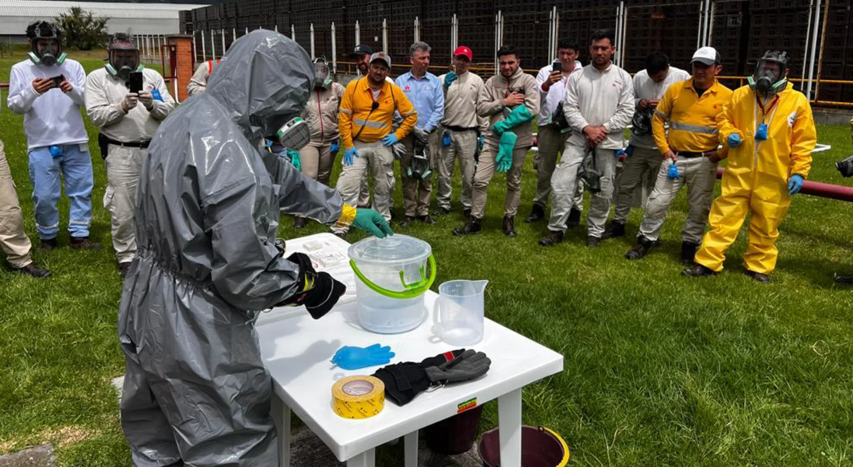 Cursos certificados y capacitaciones en productos Químicos I Amoquimicos Cursos certificados y capacitaciones en productos Químicos I Amoquimicos